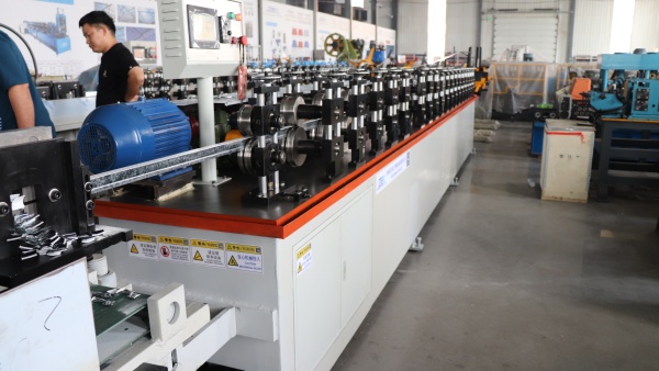 Wall Angle Roll Forming Machine