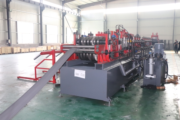 CZ purlin making machine processing metal strip