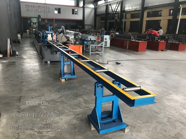 Shelf upright roll forming machine – material collection section