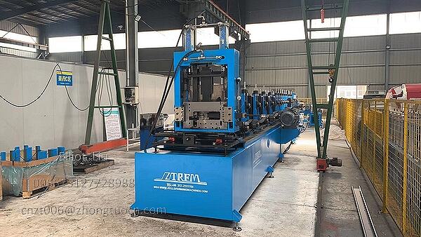 Overall display of the CZ channel roll forming machine